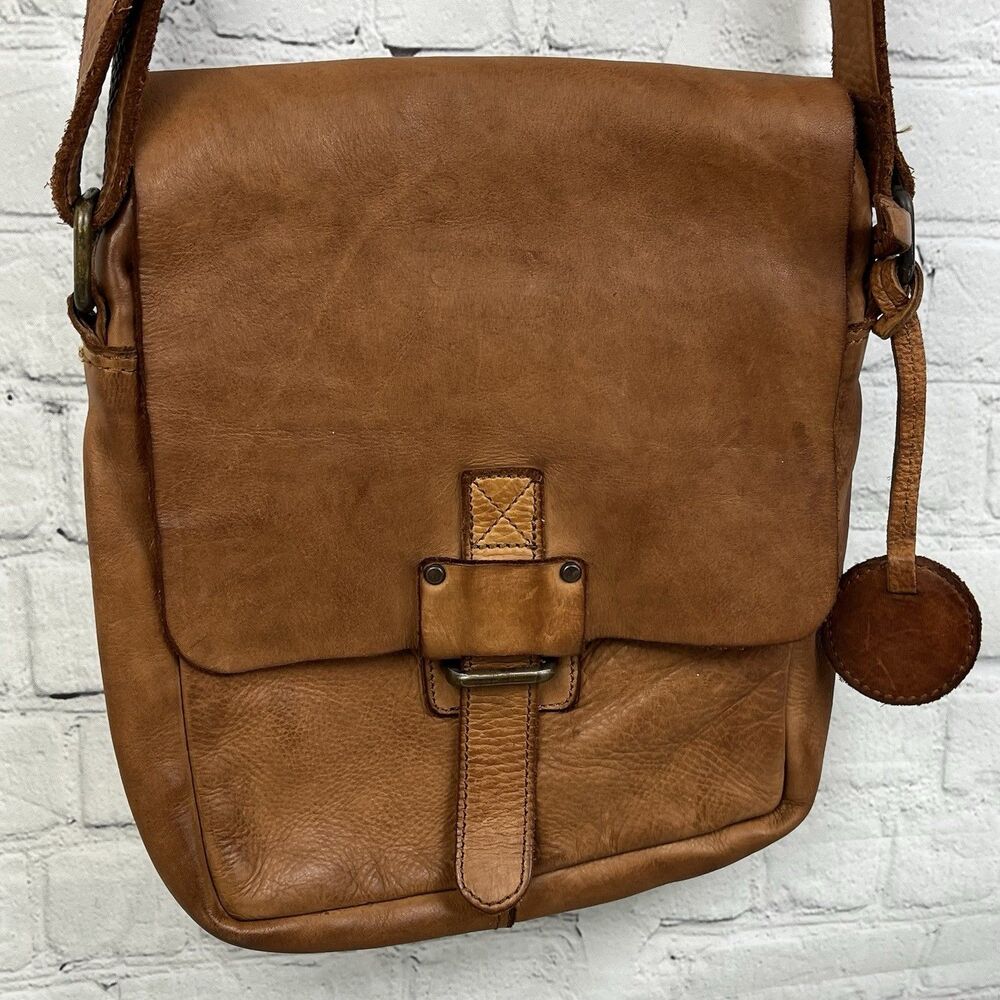 Harbour 2nd Leather Crossbody Bag Brown Magnetic Flap Zipper Pockets - Picture 5 of 11